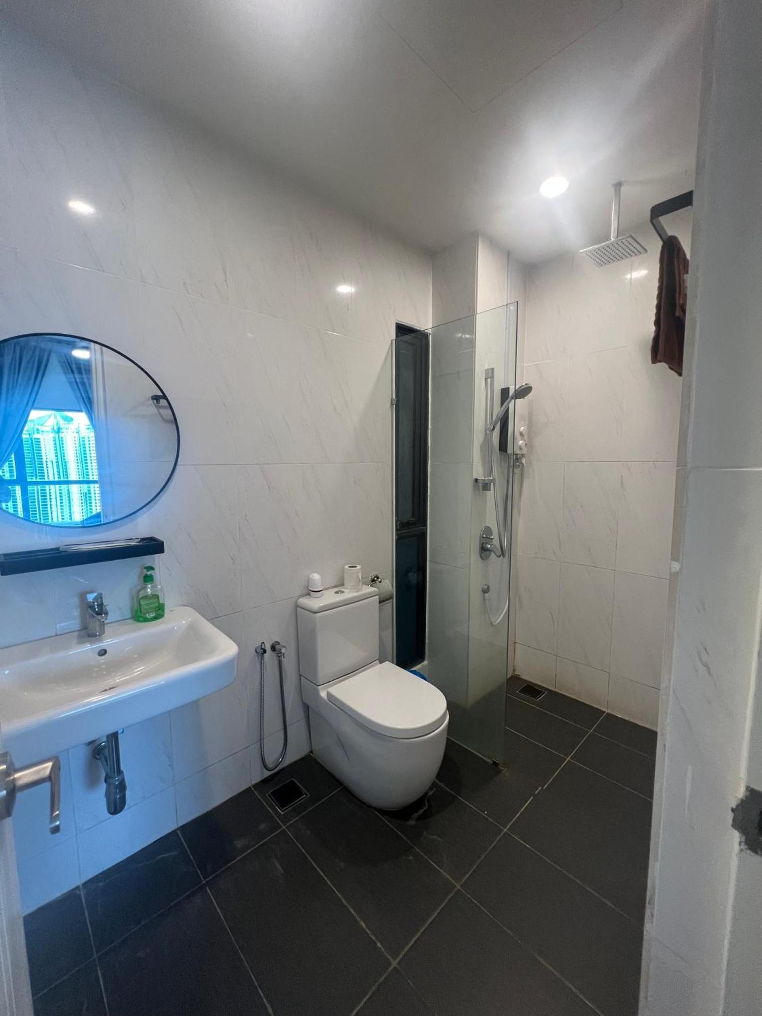 Reizz Residence By Elysium Kuala Lumpur Esterno foto