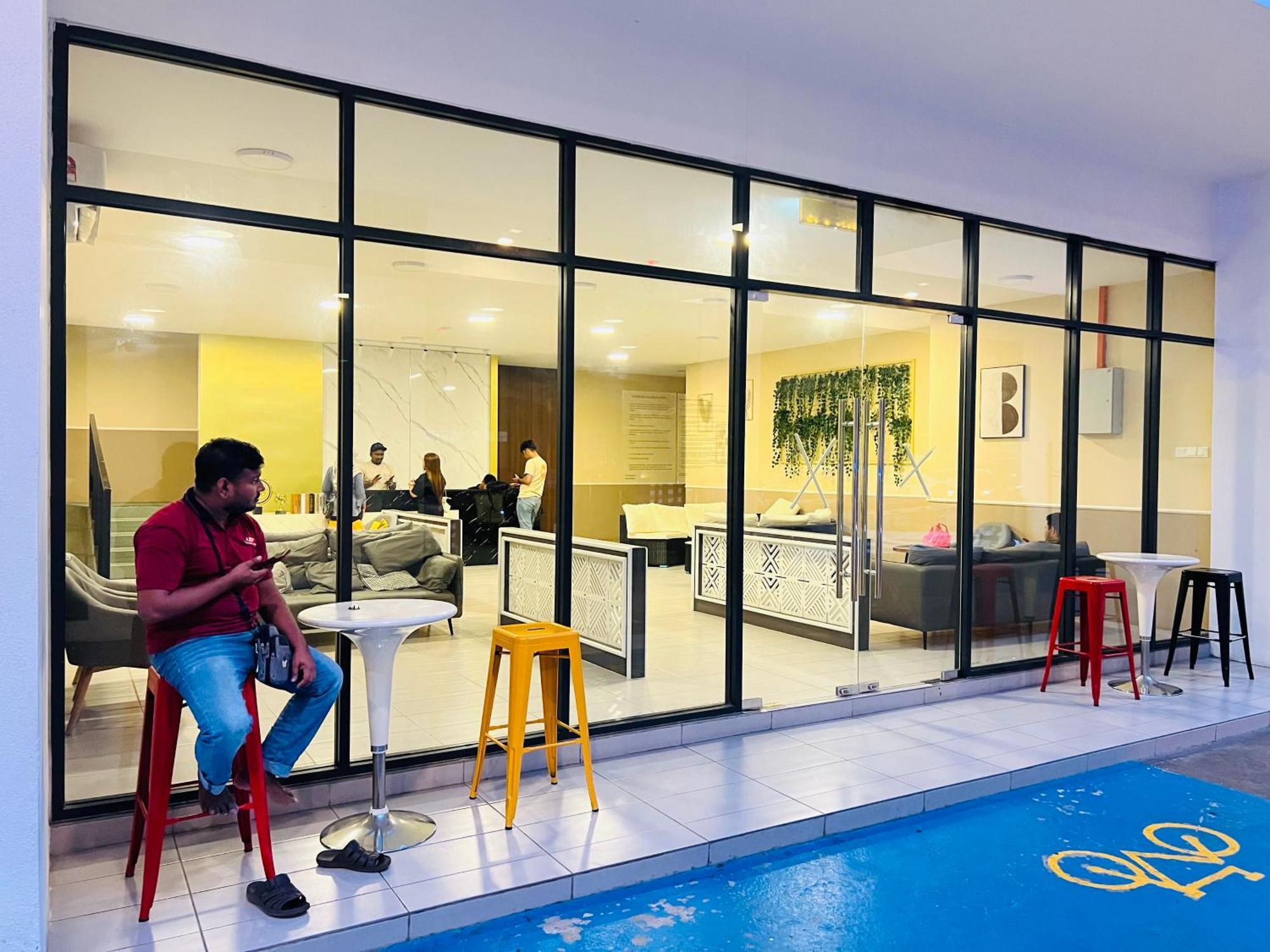Reizz Residence By Elysium Kuala Lumpur Esterno foto